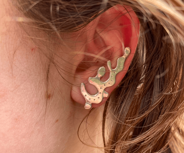 Bijou d’oreille corail
