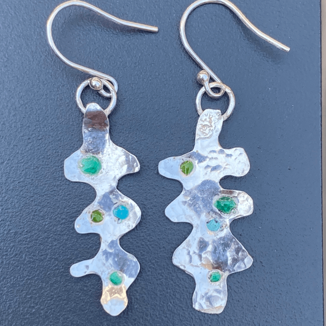 Boucle d’oreille Algues et gouttes vertes
