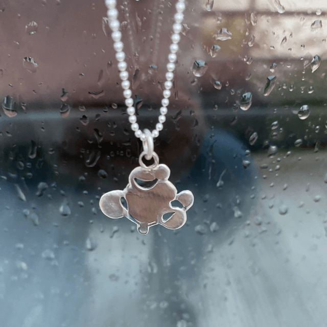 Collier pendentif gouttes