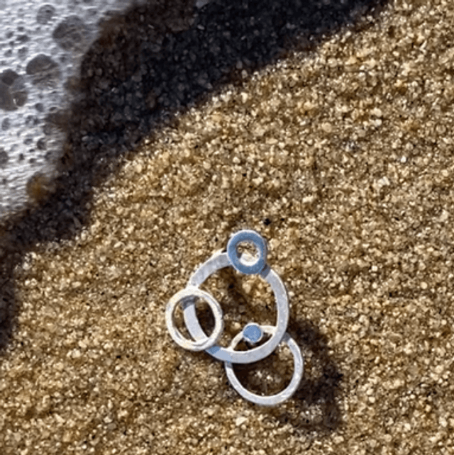 Bague Là l’eau 5 Gouttes sur l’eau
