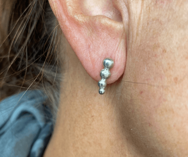 Clous d’oreille 4 petites gouttes