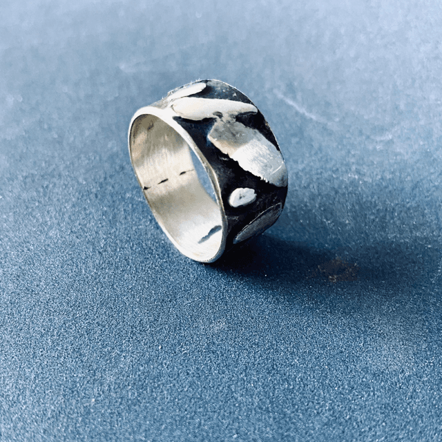 Bague anneau Galets noirs